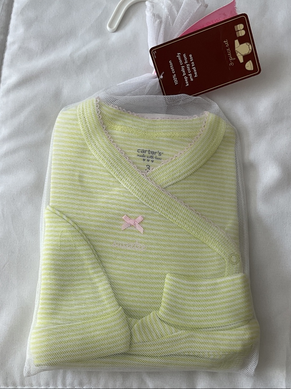 NWT Carter's Stripe Side-Snap ( sweetie) Take Me Home Gift Set